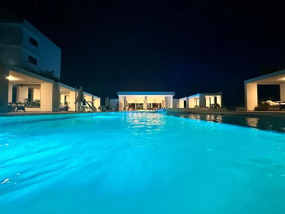 Amazing Cozy Apartment Near Downtown بونتا كانا